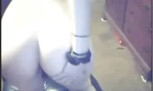 Tiyo gi ng’ut ng’ato ...