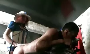 Jahera mar Strapon n ...